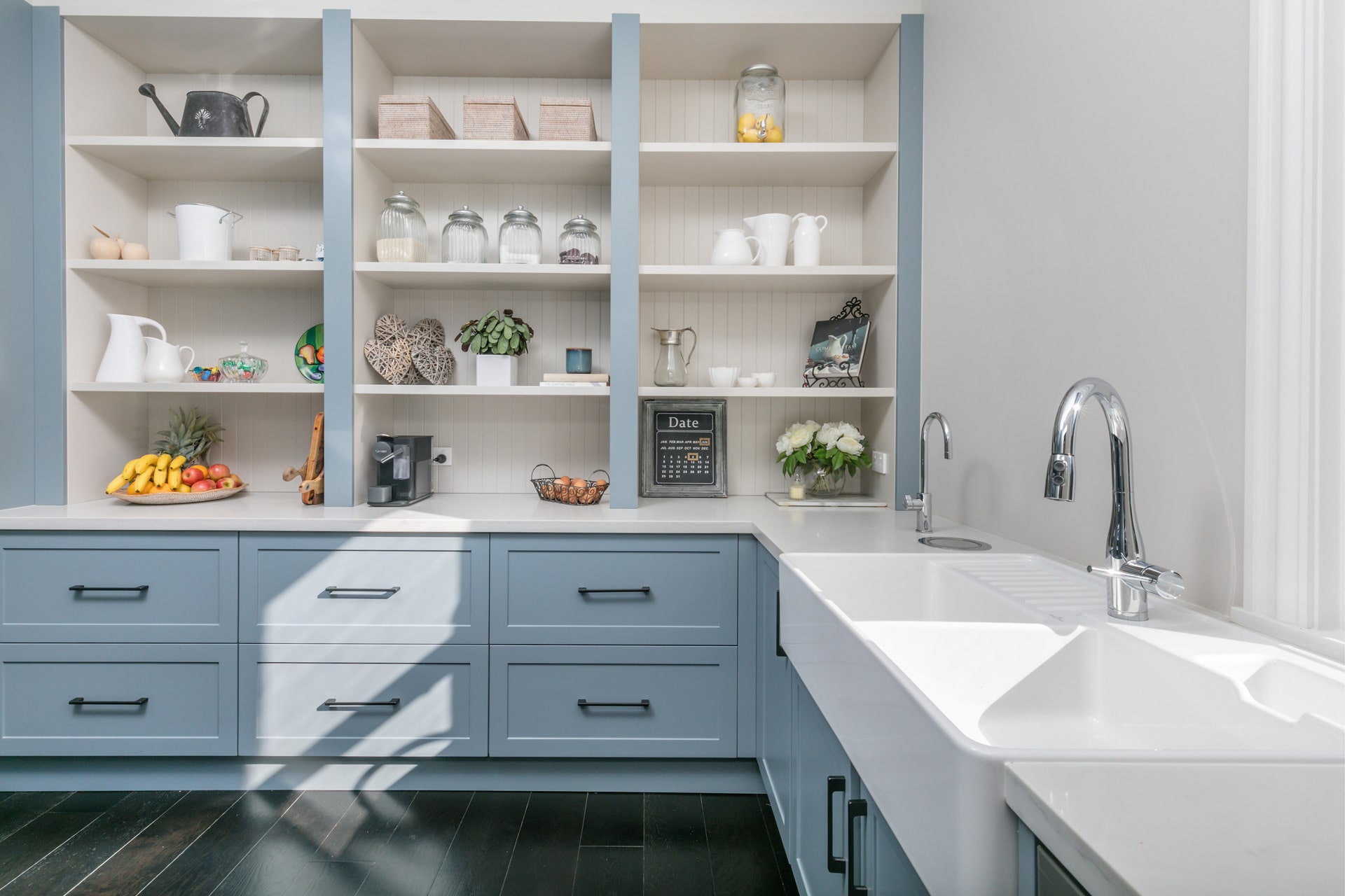 navy blue kitchen cabinets
