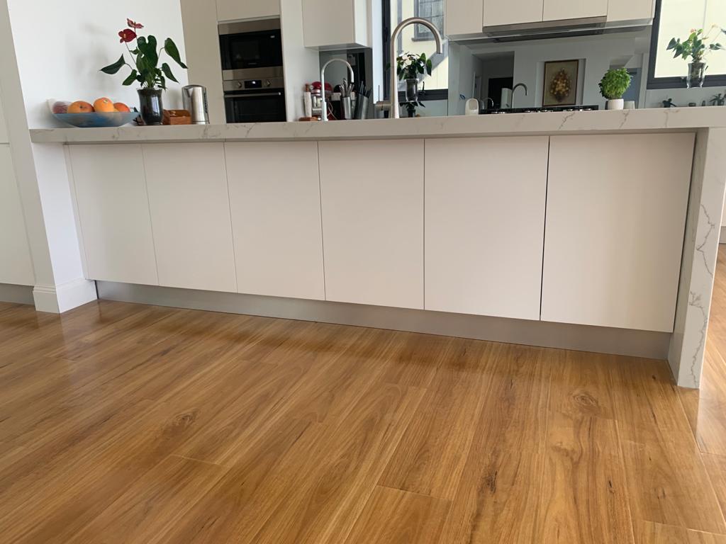 kitchen cabinets island