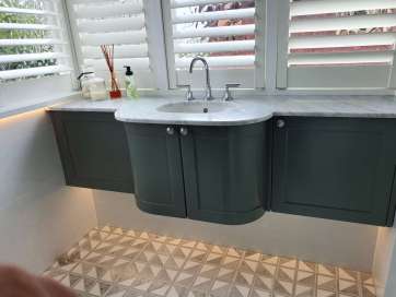Single Bathroom Vanity