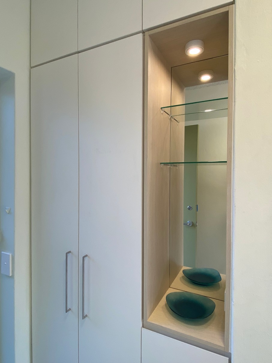 Entryway Wardrobe