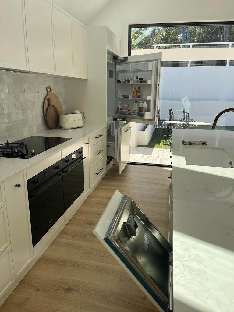 White L Shape Island Kitchen (Rear view)